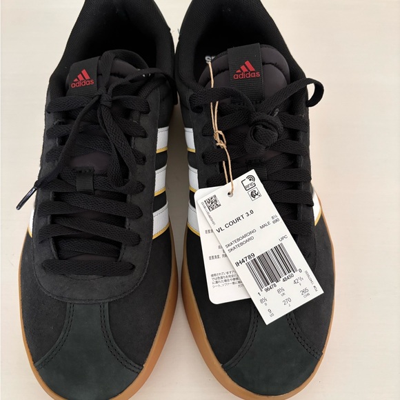 Adidas VL COURT 3 skateboarding shoes . Men’s size US 9
NWT - Picture 2 of 7